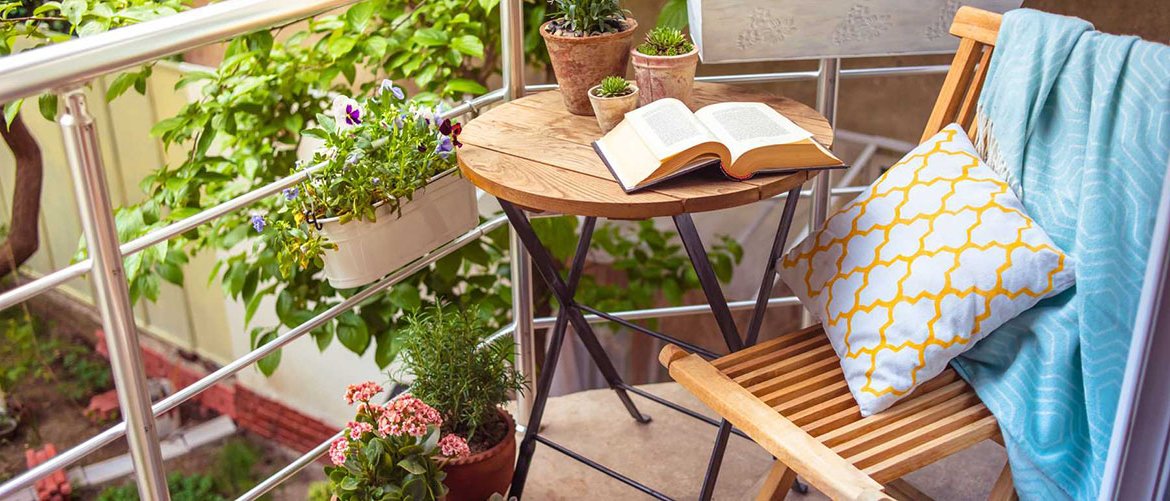 These are the things you should throw away or repair on your terrace or garden before enjoying it.