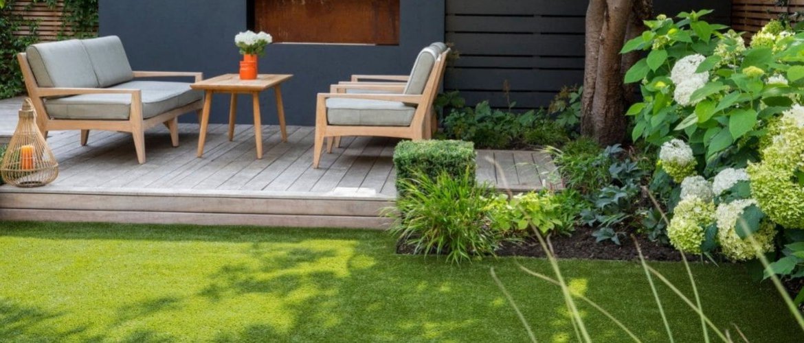 Artificial turf on the terrace: for or against?