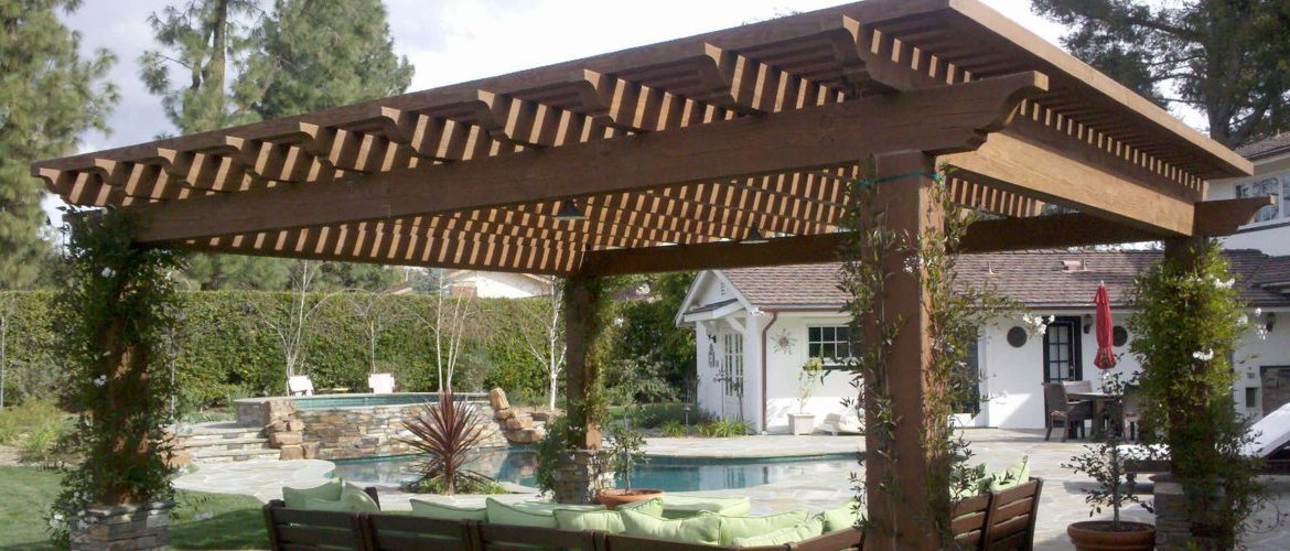 Pergolas in the garden: types, installation and prices