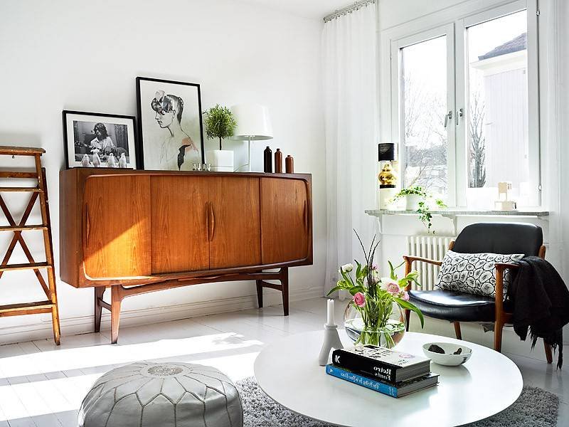 Geometric motifs to update furniture from the 1950s
