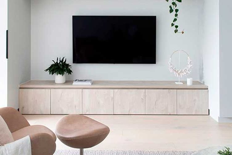 10 ways to hang the TV