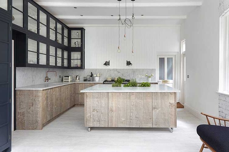 Kitchen islands with casters