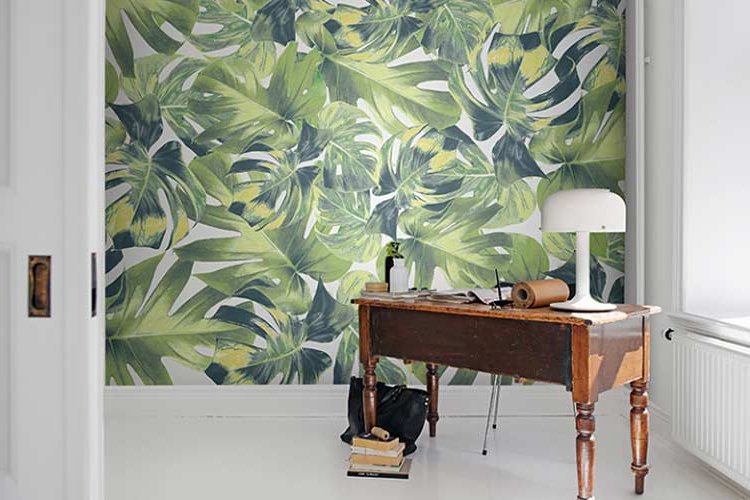 Tropical prints for decorating your home