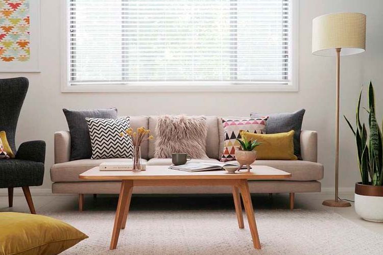 Ideas for decorating the sofa with cushions