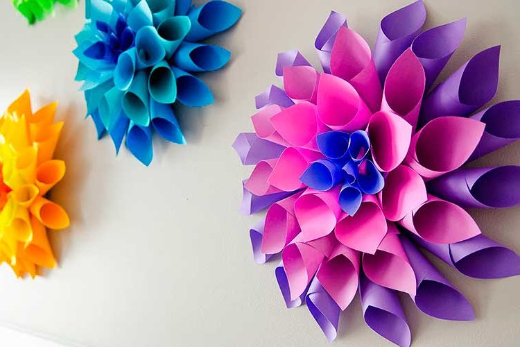 How to decorate with artificial flowers